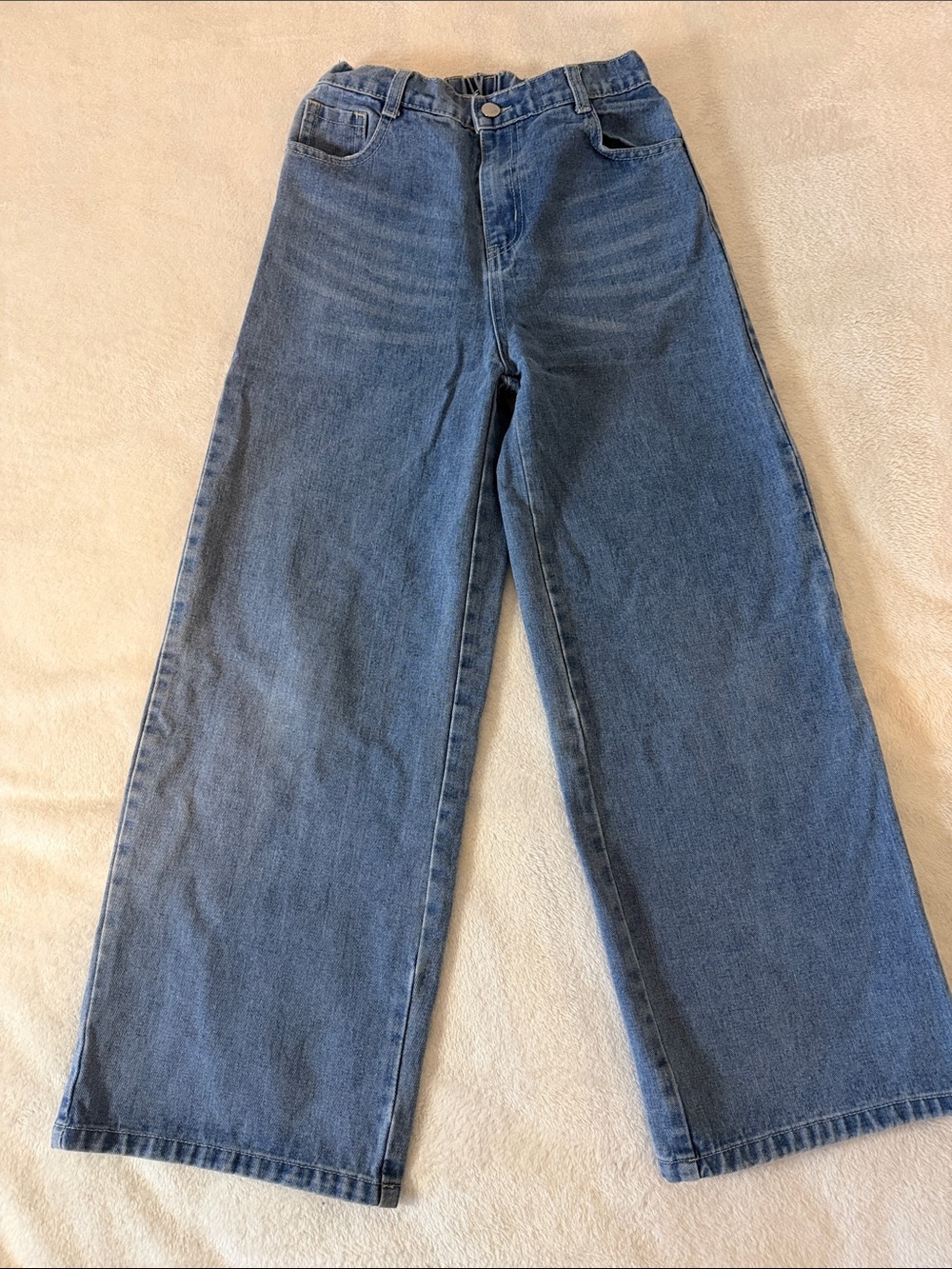 Kids Wide-Leg Jeans in Medium Blue Wash